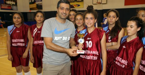 15 TEMMUZ DEMOKRASİ ŞEHİTLERİNİ ANMA BASKETBOL TURNUVASI