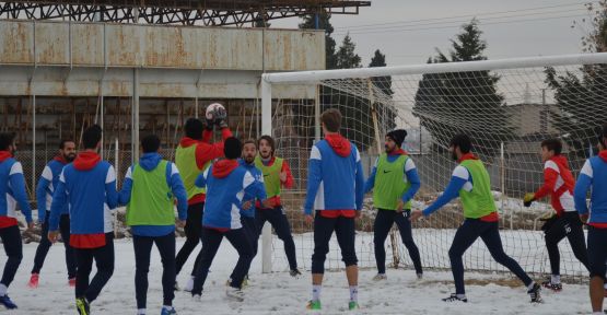 1920 MARAŞSPOR 2. YARI HAZIRLIKLARI SÜRÜYOR 