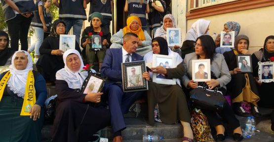 KÜRESEL GAZETECİLER KONSEYİDEN DİYARBAKIR’DAKİ ANNELERE TAM DESTEK