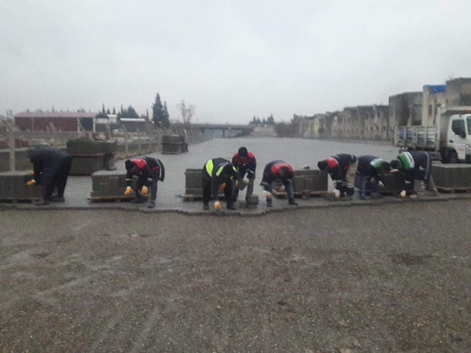 3.TOPTANCILAR SİTESİ’NE KİLİT PARKE