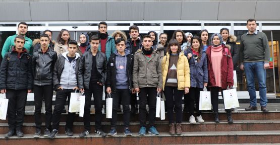 LİSE SON SINIF ÖĞRENCİLERİNİ TERCİH HEYECANI SARDI