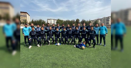 İDMANYURDUSPOR GÖNÜLLERE DOKUNDU