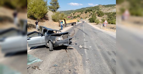 HURDAYA DÖNEN OTOMOBİLDEN SAĞ KURTULDULAR