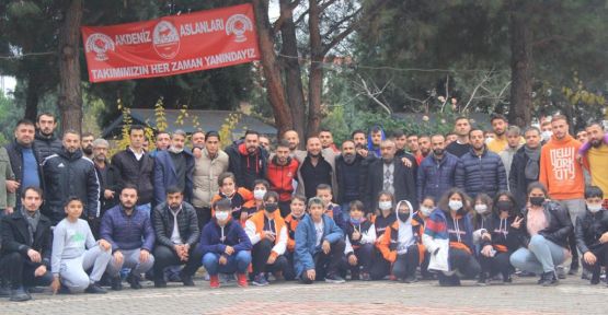 AKDENİZ ASLANLARI’NDAN KIRMIZI BEYAZLILARA TAM DESTEK!