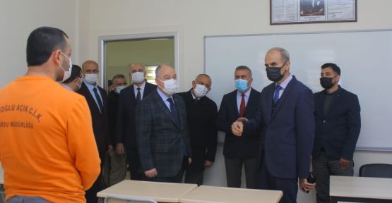 TÜRKOĞLU ADALET MESLEKİ EĞİTİM MERKEZİ TÖRENLE AÇILDI