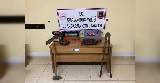 2 AKÜ HIRSIZI YAKAYI ELE VERDİ