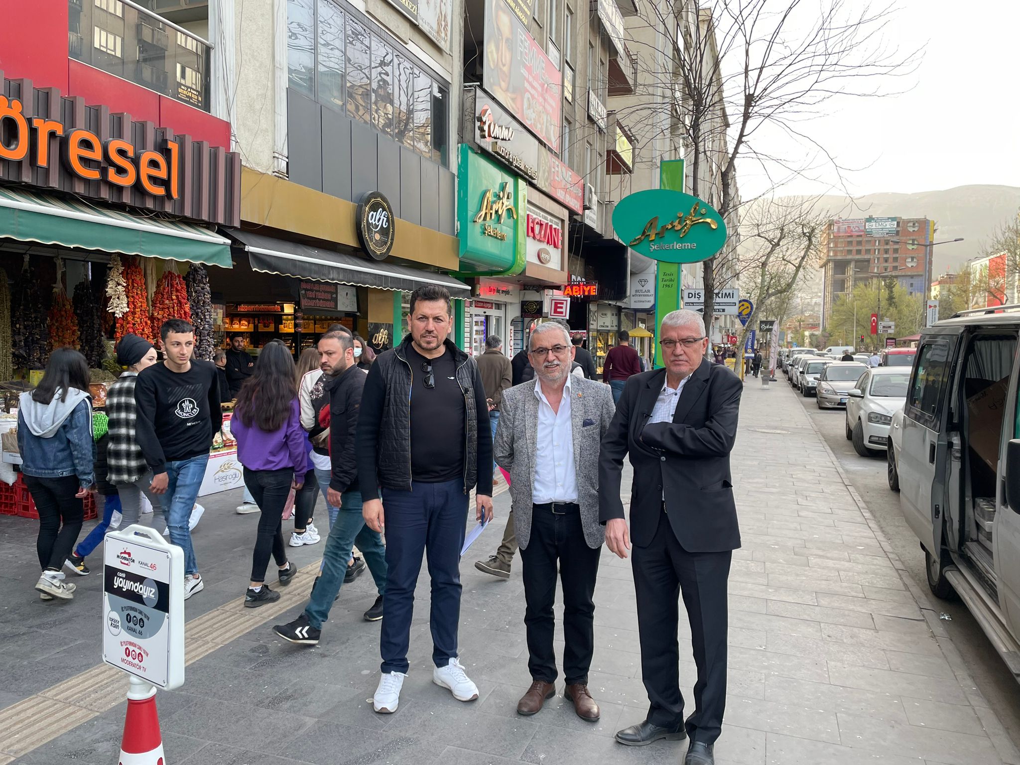 PARTİLER BU SEÇİMDE TABANA KULAK VERMELİ