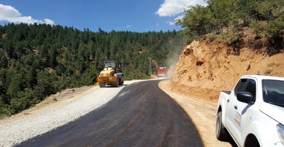 BÜYÜKŞEHİRLE KAZANDERE – KALEBOYNU GRUP YOLU  YENİLENDİ