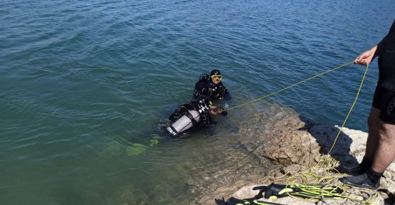 SERİNLEMEK İÇİN GİRDİĞİ BARAJ GÖLÜNDE BOĞULDU