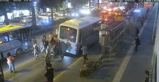 Halk otobüsü altından yaşlı adam böyle çıkarıldı