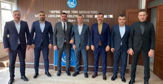 BAŞKAN DURSUN NAR, ÜLKÜ OCAKLARI İL BAŞKANLARINI AĞIRLADI