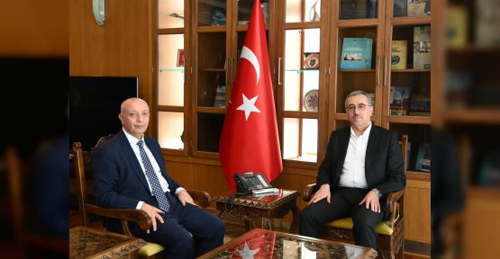 BAŞKAN GÜNGÖR, KİÜ REKTÖRÜ BAKAN’I AĞIRLADI