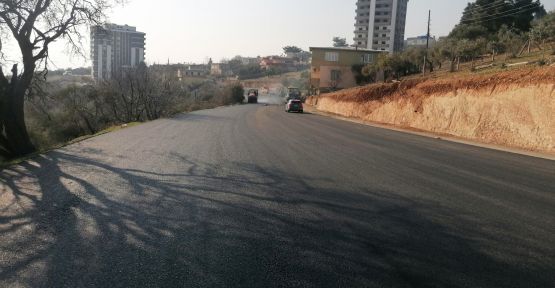 BÜĞLEK CADDESİ, SICAK ASFALTLA YENİLENİYOR