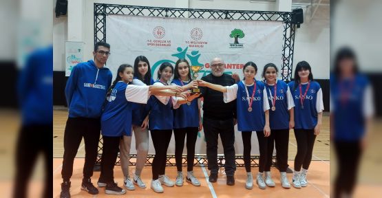 SANKO OKULLARI BASKETBOL TAKIMI İL İKİNCİSİ