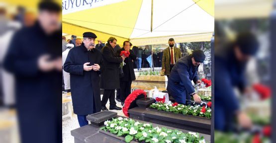 SANKO’NUN KURUCUSU SANİ KONUKOĞLU, MEZARI BAŞINDA ANILDI