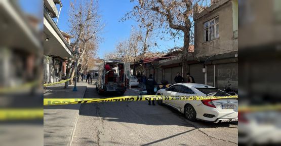 SİLAHLI KAVGA: 2 ÖLÜ 3 YARALI