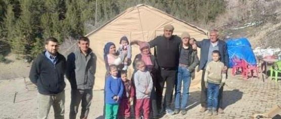 7 YAŞINDAKİ FATMA ÖĞRETMENİ İÇİN GÖZ YAŞI DÖKTÜ