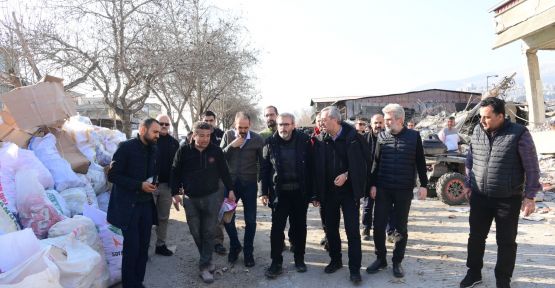BAŞKAN GÜNGÖR’DEN HAL ESNAFINA ZİYARET