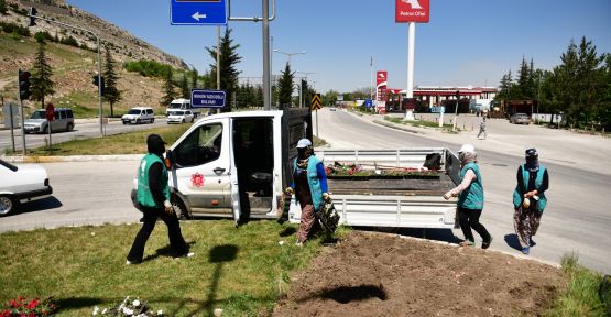 ELBİSTAN BELEDİYESİ KENDİ ÜRETİM TESİSİ İLE BELEDİYE BÜTÇESİNE DE KATKI SAĞLIYOR.