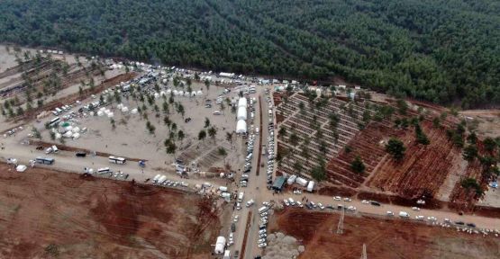 BAŞKAN ÇEVİK: "MEZAR TAŞLARI BİLE YOK"