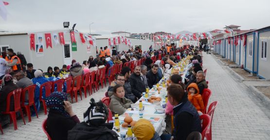 ÇEKMEKÖY BELEDİYESİNDEN AFŞİN’DE İFTAR PROGRAMI