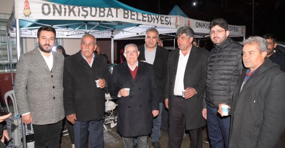 ŞAHİNKAYASI, İFTAR PROGRAMINDA BAŞKAN MAHÇİÇEK’İ BAĞRINA BASTI