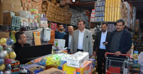 HASAN GEZGİNÇ, ‘ESNAFLARIMIZ GELECEĞE UMUTLA BAKIYOR!’