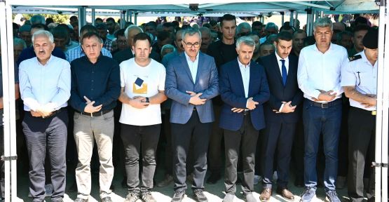 BAŞKAN GÜNGÖR, KAZADA HAYATINI KAYBEDENLERİN CENAZE TÖRENİNDE