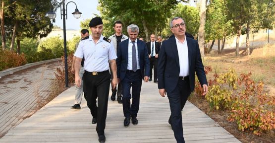 BAŞKAN GÜNGÖR VE VALİ ÜNLÜER, ŞEHİRDE ZİYARETLERİNİ SÜRDÜRÜYOR