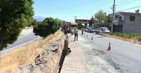 YERLEŞİM YERLERİNİN ALTYAPI SORUNU ÇÖZÜLÜYOR