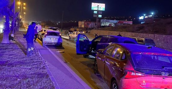 ZİNCİRLEME KAZA: 5 YARALI