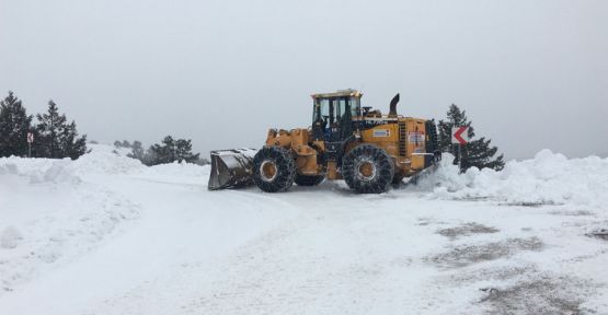BÜYÜKŞEHİR’DEN  KARLA ETKİN MÜCADELE