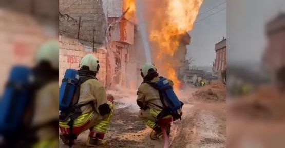 DOĞALGAZ BORUSU PATLADI, YANGIN ÇIKTI