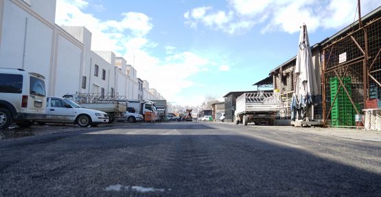 TOPTANCILAR SİTESİ’NİN YOLU YENİLENİYOR