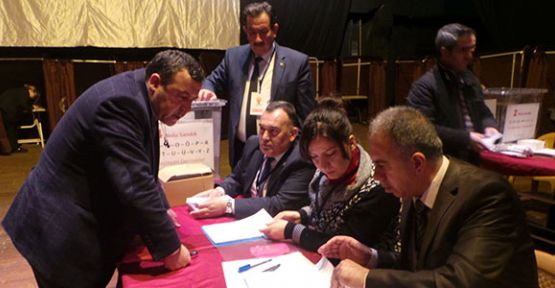  AK PARTİDE STK TEMAYÜLÜ DEVAM EDİYOR