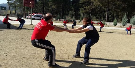 AKMOD VE İTFAİYECİLER, EĞİTİM VE SPOR KAMPINDA