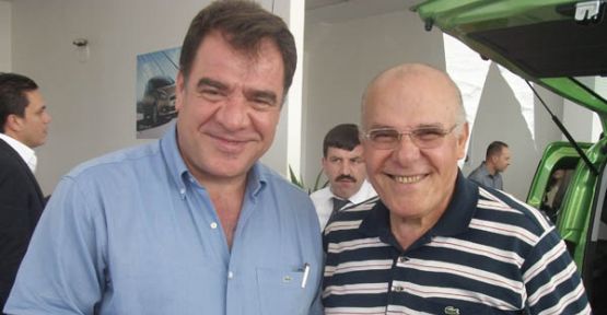 BABA VE OĞUL PAKDİL AİLESİ