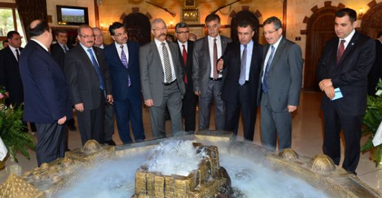 ÇAMLICA’YA HAYRAN KALDILAR