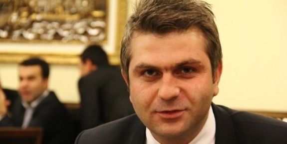 GÖRGEL’DEN İSTİKLAL MARŞININ KABULÜNÜN YILDÖNÜMÜ MESAJI 