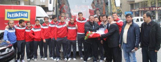 HATAY’A PUAN İÇİN GİTTİLER!