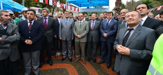 KENT MEYDANI İÇİN İLK KEPÇE VURULDU