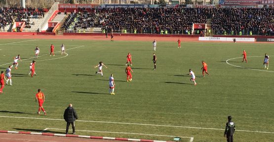 KMS - AMEDSPOR PUANLARI BÖLÜŞTÜLER