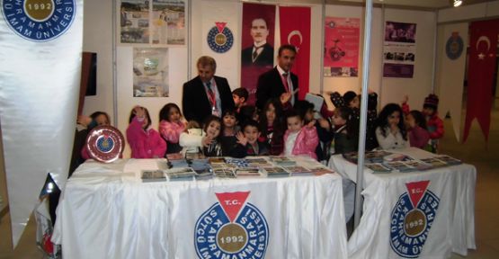 MİNİKLERDEN KSÜ STANDINI ZİYARET.