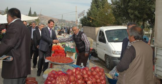 OSMAN OKUMUŞ TÜRKOĞLU’NDA  PAZARCI  ESNAFLARINI ZİYARET ETTİ