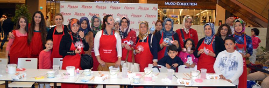 PİAZZA’NIN  KOKULU TAŞ YAPIMI ATÖLYESİ’NDE BULUŞTU