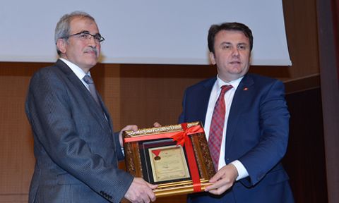 PROF. DR. ÖZTÜRK: “MARAŞ, MİLLİ MÜCADELEMİZİN HOCASIDIR”