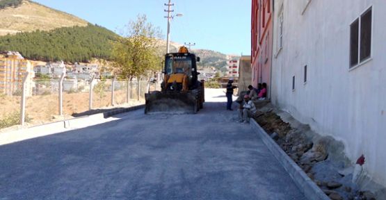 SOKAKLARA KİLİT PARKE DÖŞENDİ