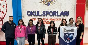SANKO OKULLARI ÖĞRENCİLERİNİN ESKRİM BAŞARISI