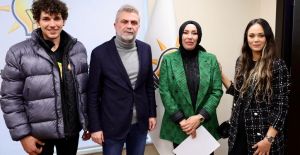 ELBİSTAN’IN KANATSIZ MELEĞİ BAŞKANLIK İÇİN YARIŞIYOR