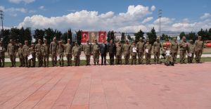 ONİKİŞUBAT BELEDİYESİNDEN ANLAMLI ASKER UĞURLAMASI